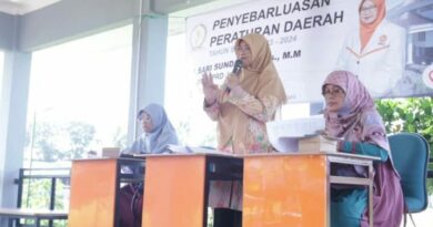Hj.Sari Sundari : Pentingnya Perda Trantibumlinmas di Masyarakat.