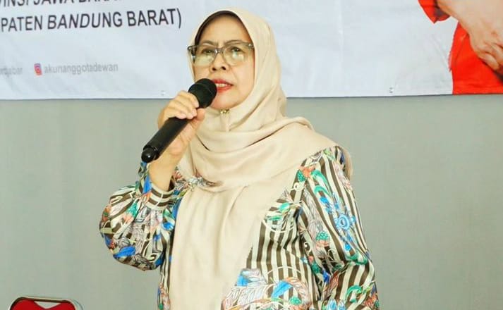 Hj.Elin Suharliah : Perekonomian Desa Meningkat Adanya BumDes