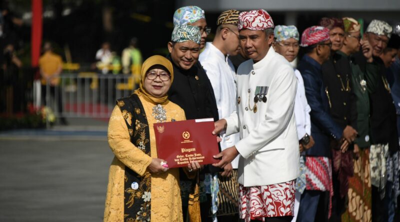 HARI JADI KE -79 JABAR, Bey Machmudin Serukan Pesan Jabar Menyala untuk Indonesia Maju