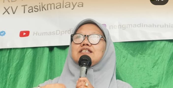 Hj.Neng Madinah : Perempuan Berkontribusi Membangun Ketahanan Ekonomi.