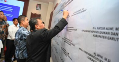 Dinas Dukcapil Se-Jabar Tanda Tangani Komitmen Bersama Bangun Zona Integritas Menuju WBK dan WBBM Tahun 2025