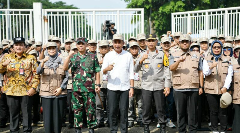 Kepada Ribuan Pengawas Pilkada, Bey Tekankan Tiga Hal Wujudkan Pilkada Damai dan Demokratis