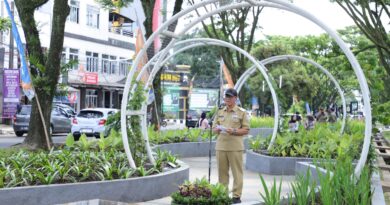 PEMKOT CIMAHI RESMIKAN TAMAN ANIMASI BAROS DAN GEBYAR MENANAM POHON PADA PERINGATAN HARI PENANAMAN POHON INDONESIA