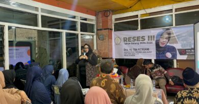 Hj.Tia Fitriani Menggelar Reses di Desa Sayati