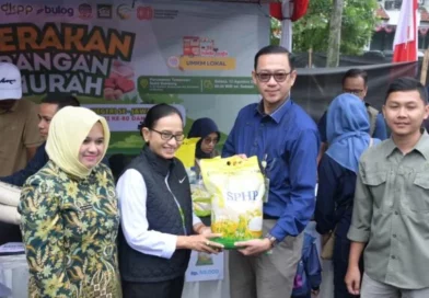 Kejaksaan Tinggi Jawa Barat Resmi Buka Pasar Murah dan Bazaar UMKM Secara Serentak di Jawa Barat