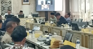 Komisi I DPRD Jabar Mendesak Diskominfo Minta Maaf Secara Terbuka Kepada Neni Nur Hayati