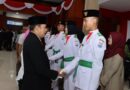 Walikota Cimahi Ngatiyana Kukuhkan Anggota Paskibraka Kota Cimahi.