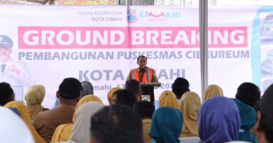 WALIKOTA CIMAHI NGATIYANA LAKUKAN GROUNDBREAKING PEMBANGUNAN  PUSKESMAS CIBEUREUM