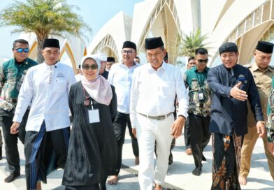 Bangun Spiritualitas Warga, KDM Prioritaskan Bangun Tajuk di Lingkungan