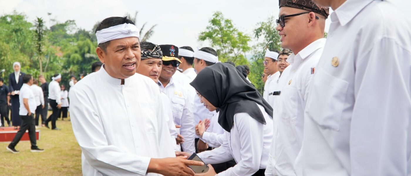 Ambil Sumpah ASN di Pedesaan, KDM Tekankan Pentingnya Layani Masyarakat Hingga ke Pelosok