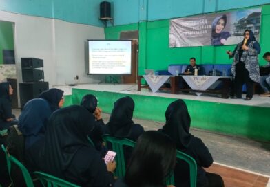Tia Fitriani Menggelar Pengawasan Penyelenggaraan Pemerintahan di Desa Neglasari