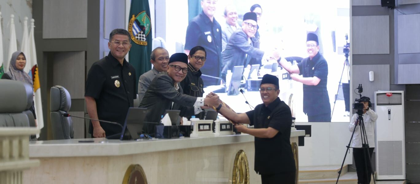 Fraksi PAN DPRD Jawa Barat Menyetujui Pembahasan 2 Ranperda Strategis