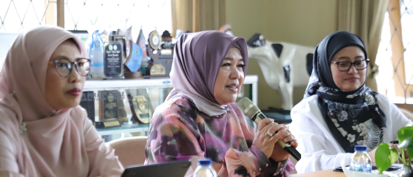 Lina Ruslinawati: Optimalisasi UPTD Cikole Kunci Dongkrak Industri Sapi Perah Jabar
