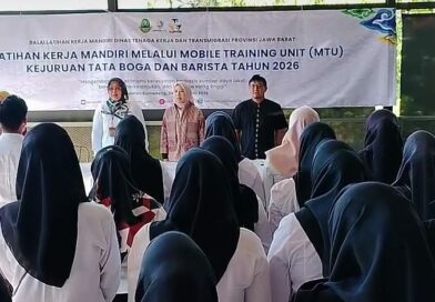 Gelar Pelatihan MTU di Sumedang, Ineu Purwadewi Targetkan Cetak Wirausaha Baru