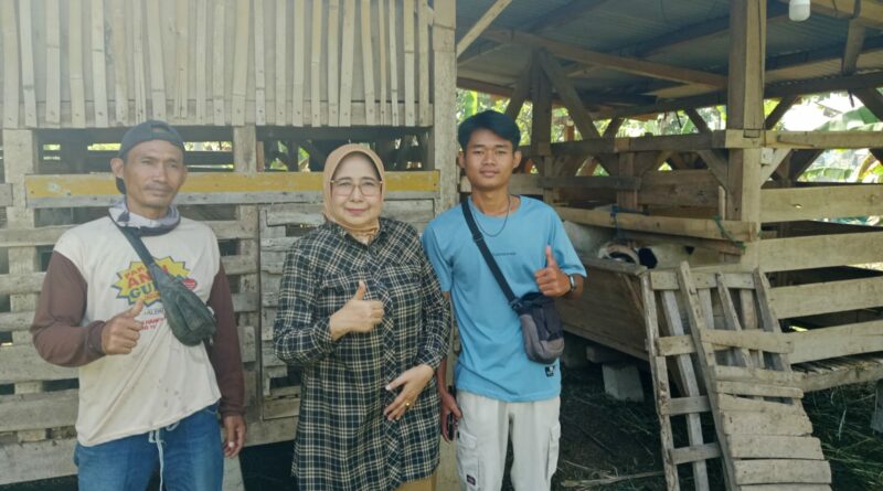 Kunjungi Desa Jati Saguling, Tati Supriati Irwan Dukung Sektor Peternakan Lokal