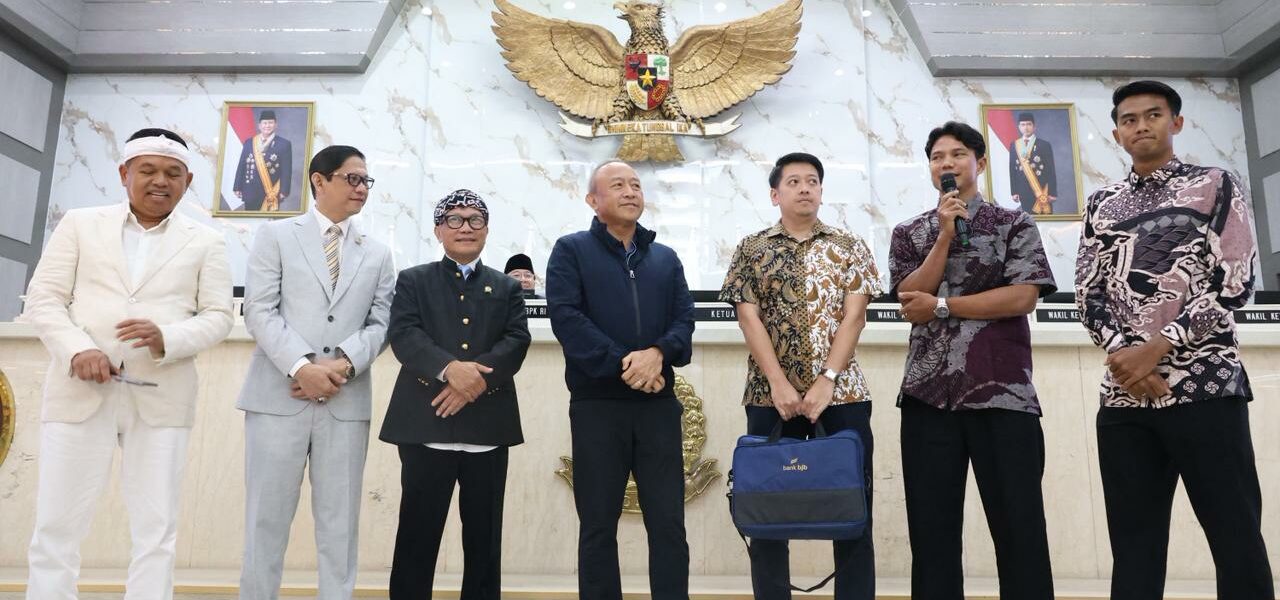 DPRD Jawa Barat Apresiasi KDM Beri Uang Kadeudeuh Rp1 Miliar untuk Persib Bandung