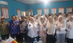 Suara Akar Rumput Cicantayan, Menitip Harapan Pembangunan pada Lina Ruslinawati
