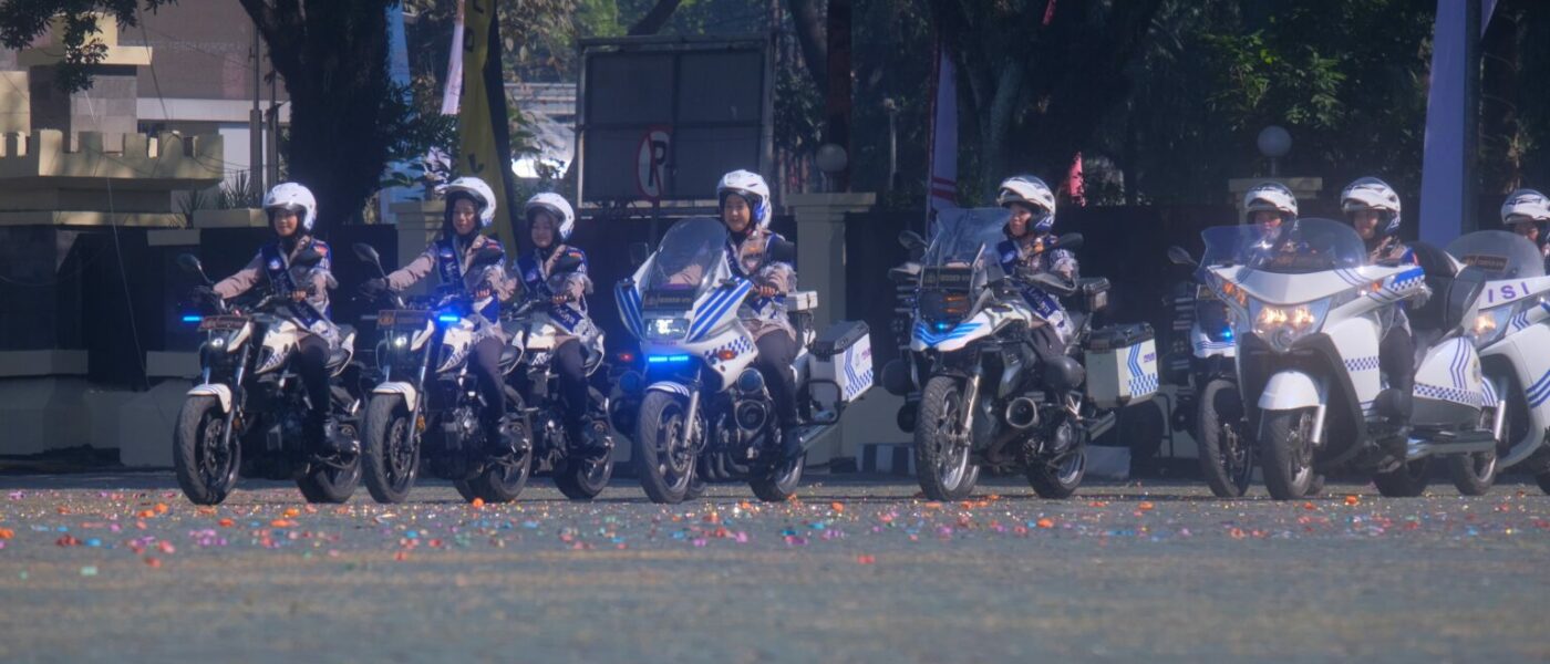 HUT Bhayangkara ke-80, Menampilkan Atraksi Brigade Motor Mojang Lodaya