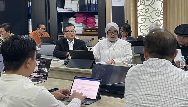 Rapat Bersama Bappeda, Lina Ruslinawati Kawal Perencanaan Makro Jawa Barat