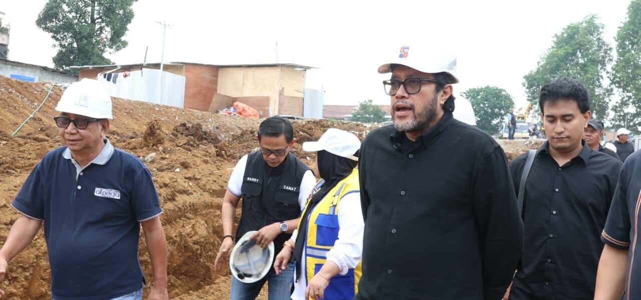 Tinjau Pembangunan Trase Baru Batutulis, Ono Surono Memastikan Proyek Selesai Oktober 2026