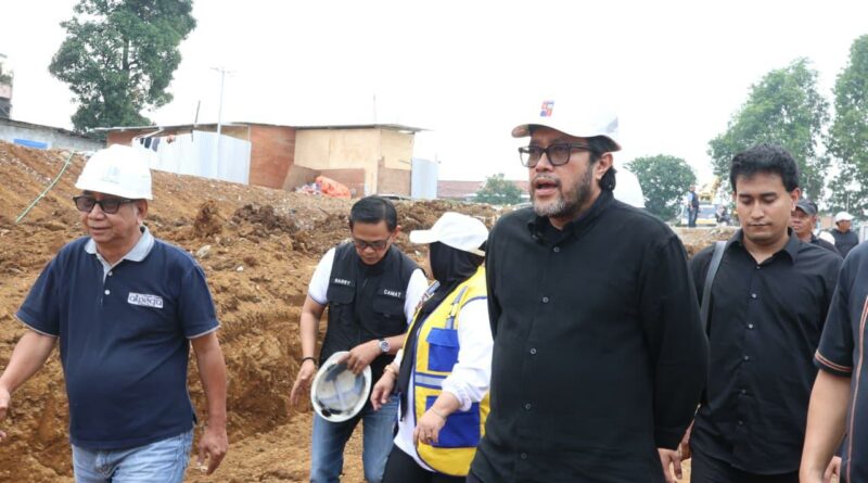 Tinjau Pembangunan Trase Baru Batutulis, Ono Surono Memastikan Proyek Selesai Oktober 2026