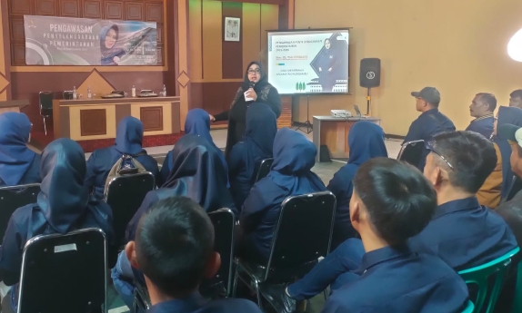 Saat Pengawasan Penyelenggaraan Pemerintahan, Tia Fitriani Tampung Aspirasi Masyarakat Desa Mekarmaju.